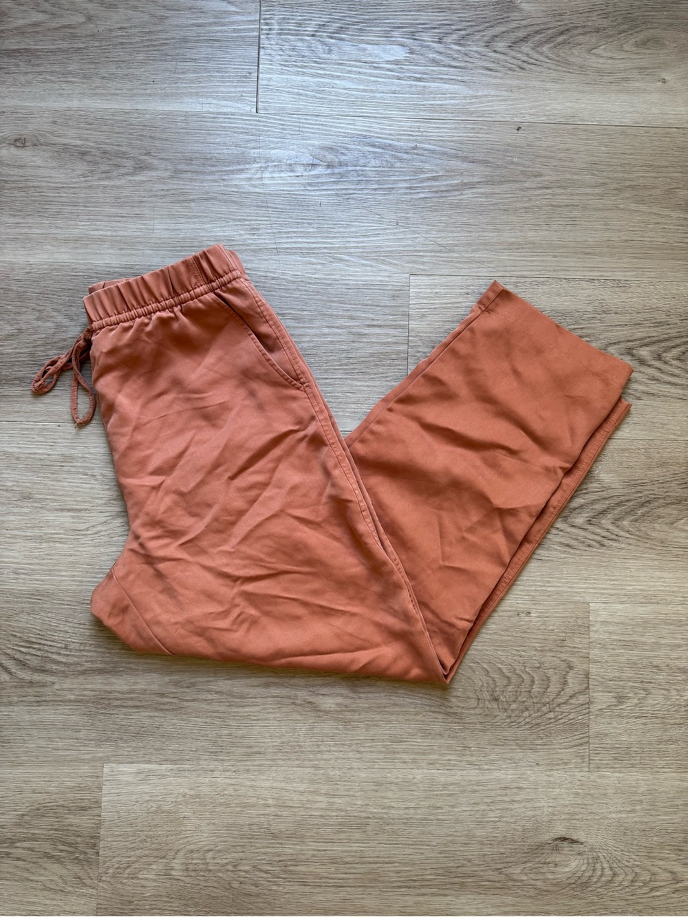 Women’s H&M Rust Orange Drawstring Trousers